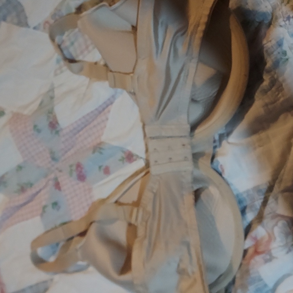 Bra - Picture 2 of 2
